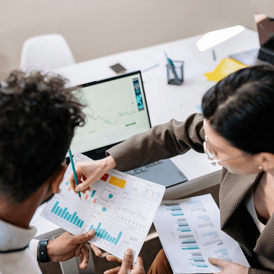 Nuvantrapex Krypto-Investment-Experten-Team